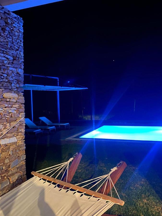 Cristelia Seafront & Pool Villa 拉卡尼亚 外观 照片
