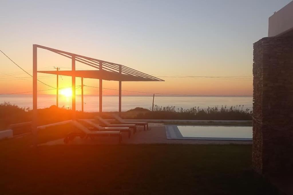 Cristelia Seafront & Pool Villa 拉卡尼亚 外观 照片