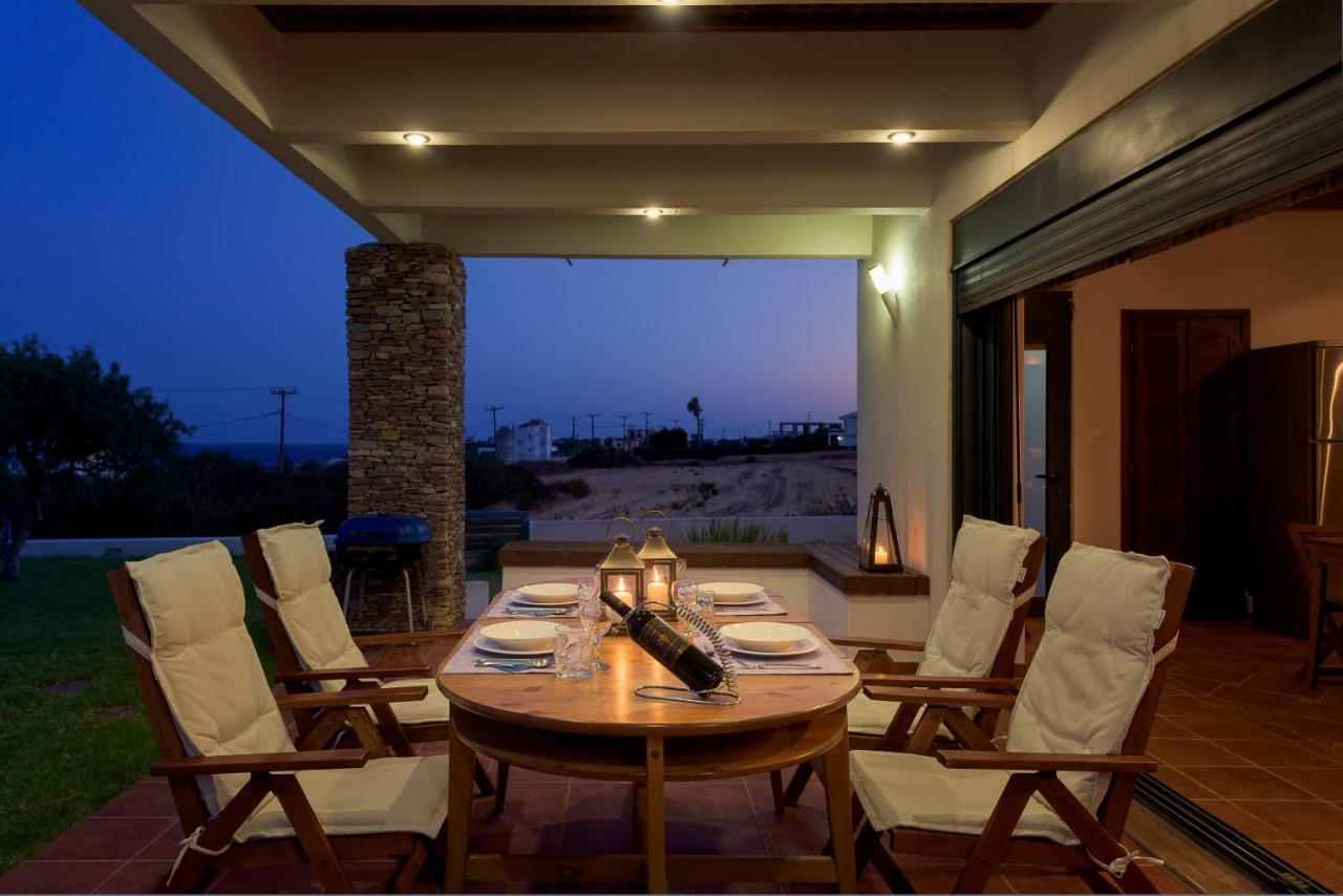 Cristelia Seafront & Pool Villa 拉卡尼亚 外观 照片